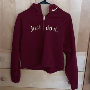 crop nike hoodie